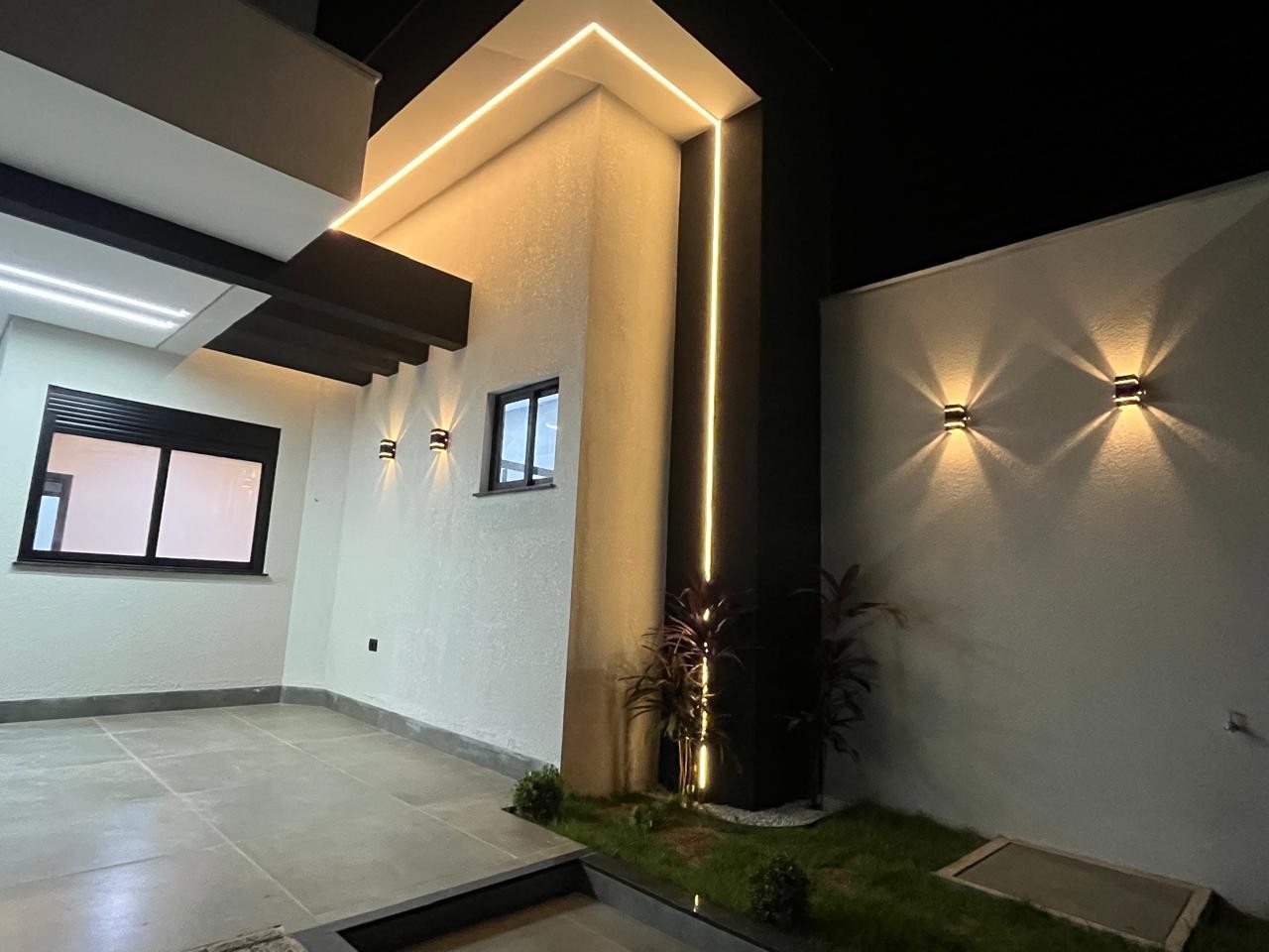 Casa, 3 quartos - Foto 1
